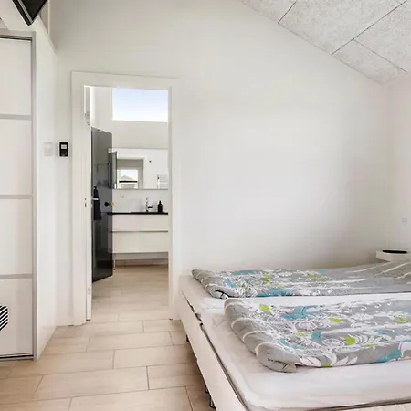 Amazing In With Sauna Feriehus *