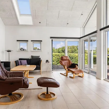 Casa vacanze Amazing In With Sauna